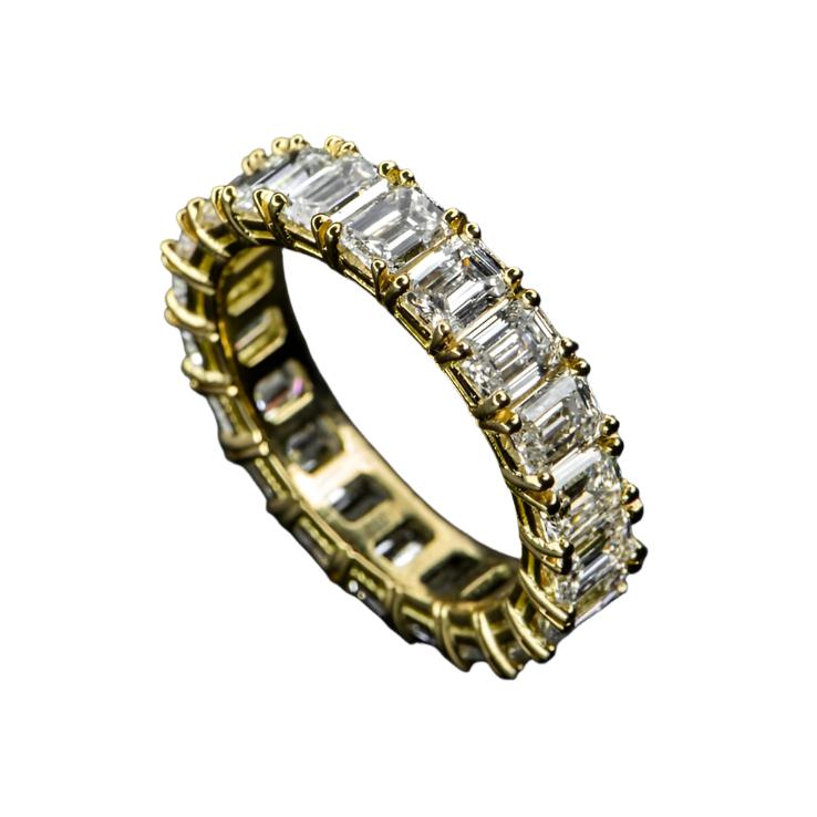 Emerald Cut Diamond Eternity Ring